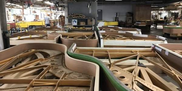 Visite de l'usine Steinway
