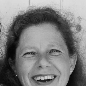 RAGUENEZ Marie-Laure